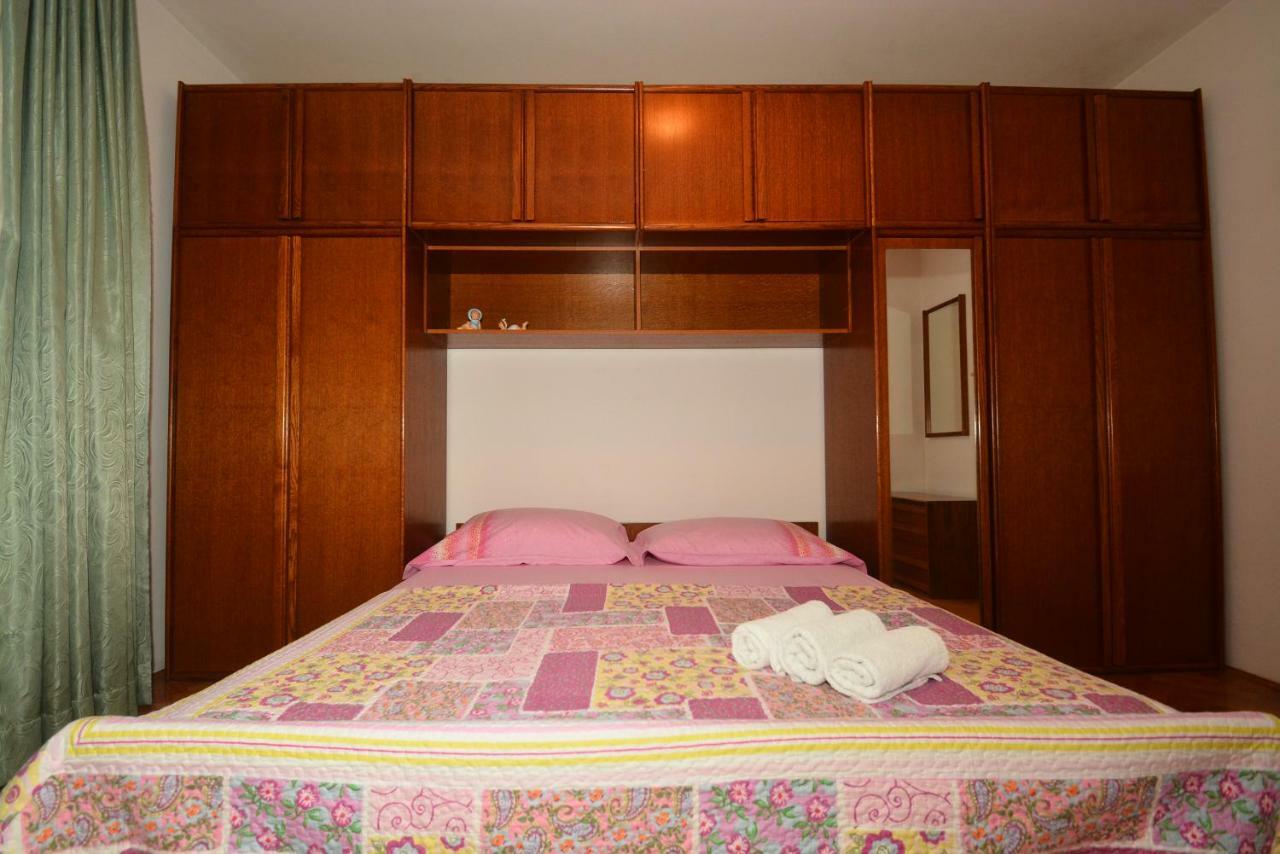 Apartman Vanja Omiš Esterno foto